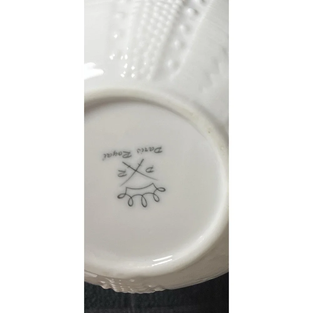 White glazed ceramic (porcelain-style) creamer & sugar bowl set [W]